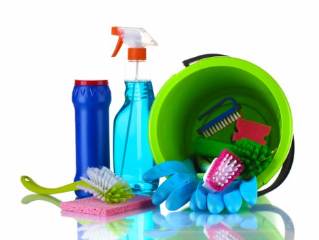 Professional deep cleaning service for a KT6 home kitchen