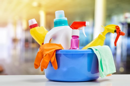 Professional oven cleaning service for KT6 homes and flats