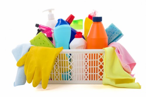 Professional post-construction cleaning of windows and surfaces in a KT6 property