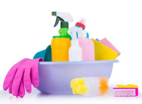 Bathroom and kitchen cleaning in a KT6 property