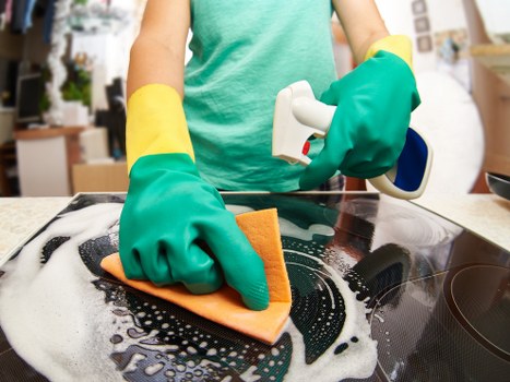 Commercial and residential window cleaning across KT6